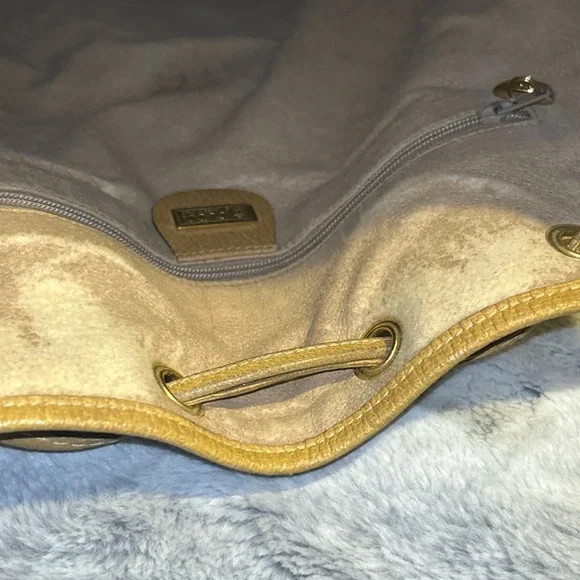 Gucci Micro GG Supreme Web Sherry Line Bucket (Vintage) - Picture 9 of 16